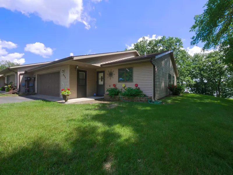 613 Edgewater DR, Alexandria Twp, MN 56308