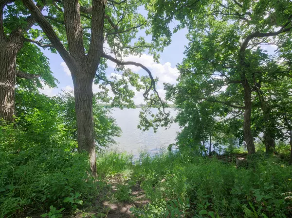 Alexandria Twp, MN 56308,613 Edgewater DR