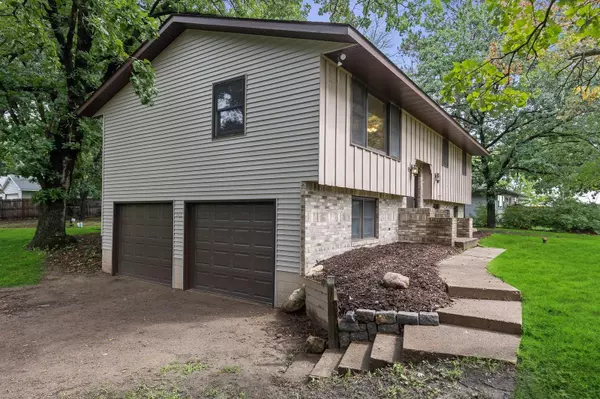 Oak Grove, MN 55011,763 192nd AVE NW