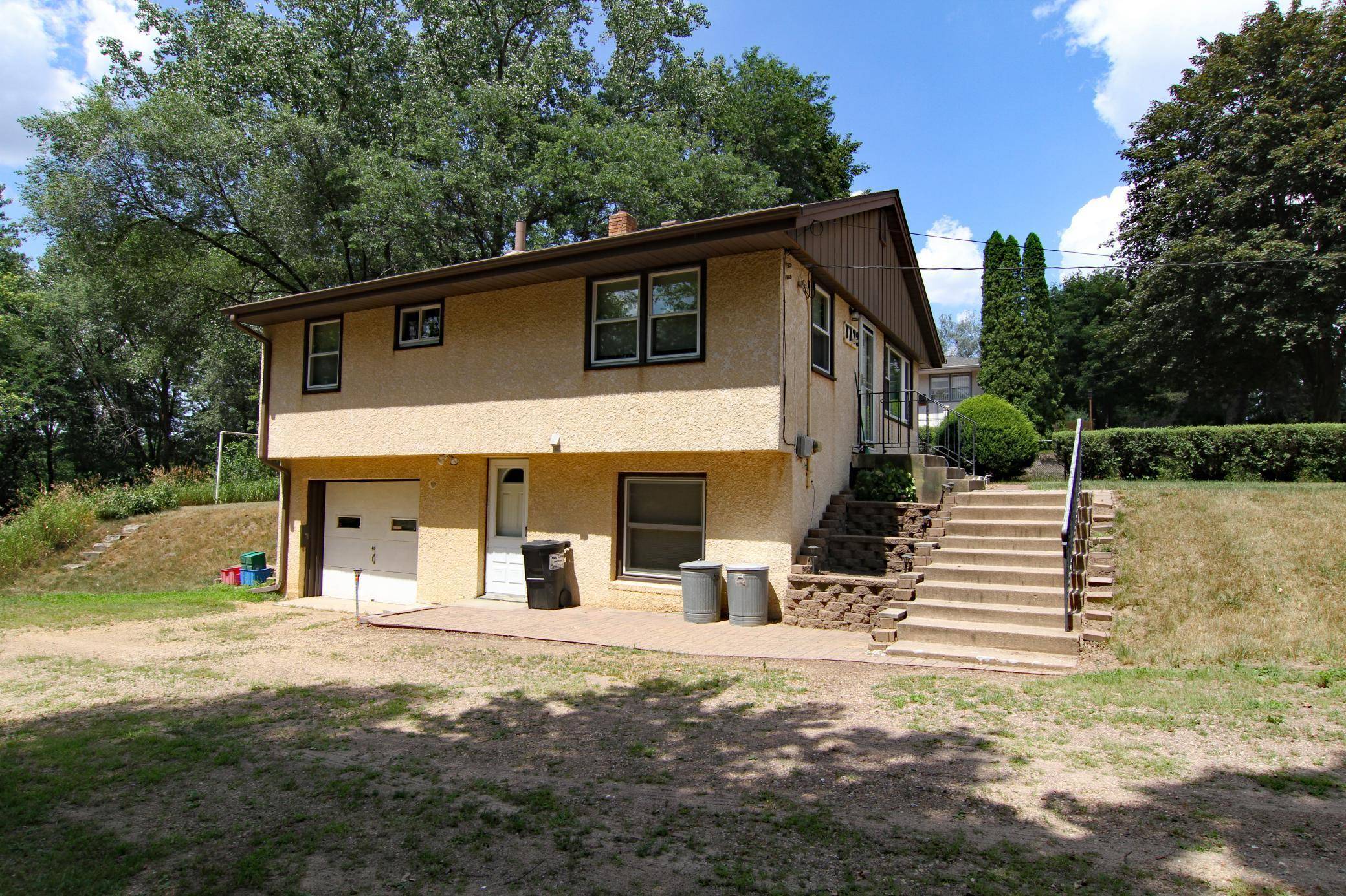 Inver Grove Heights, MN 55076,7739 Cahill AVE