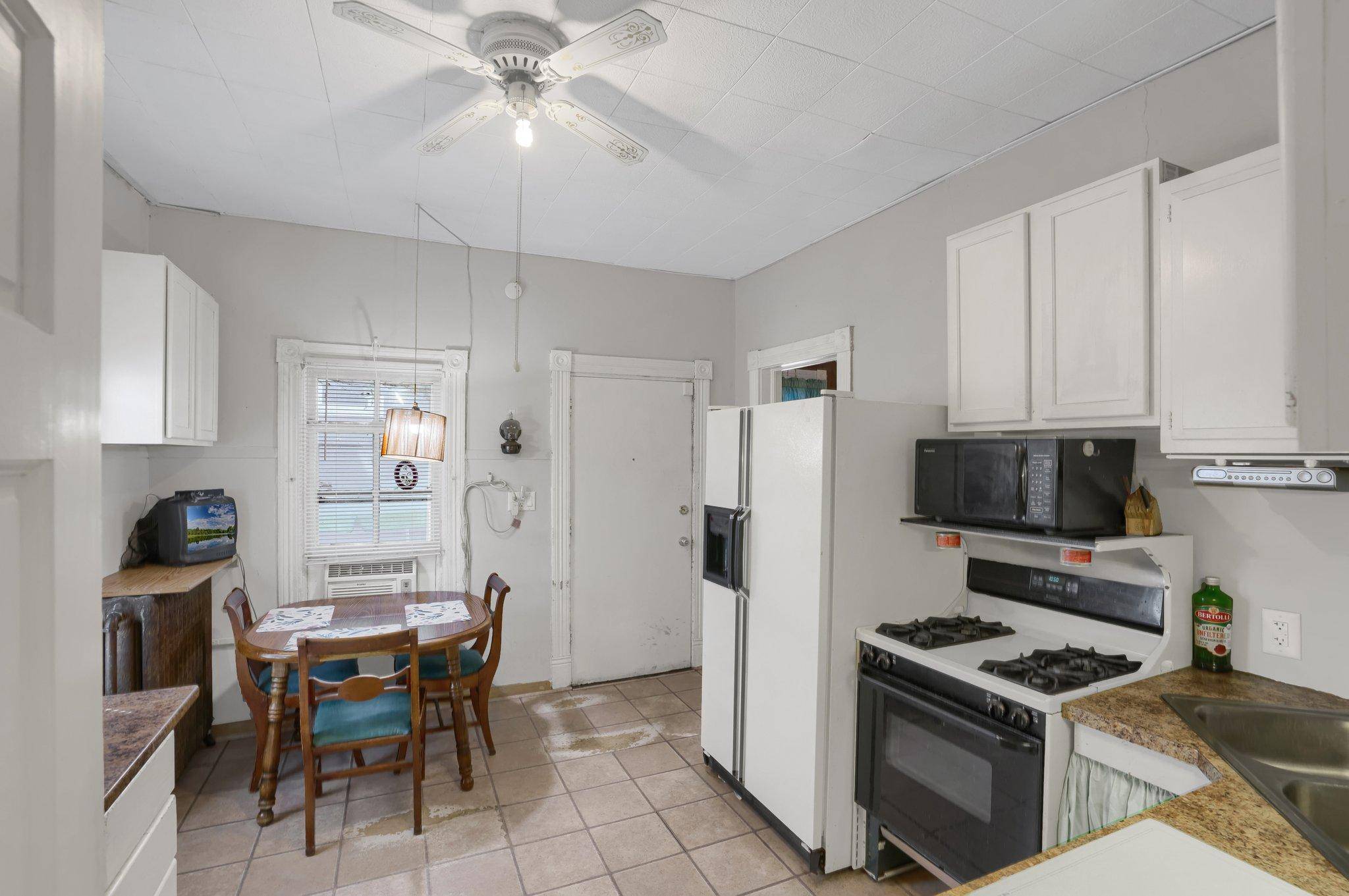 822 Park ST, Saint Paul, MN 55117