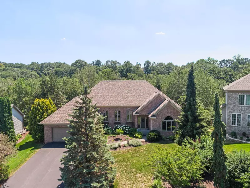 1900 Stonepine Bay, Hudson, WI 54016