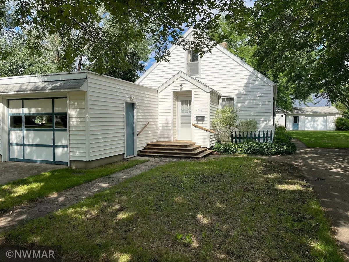 Fosston, MN 56542,312 Eaton AVE N