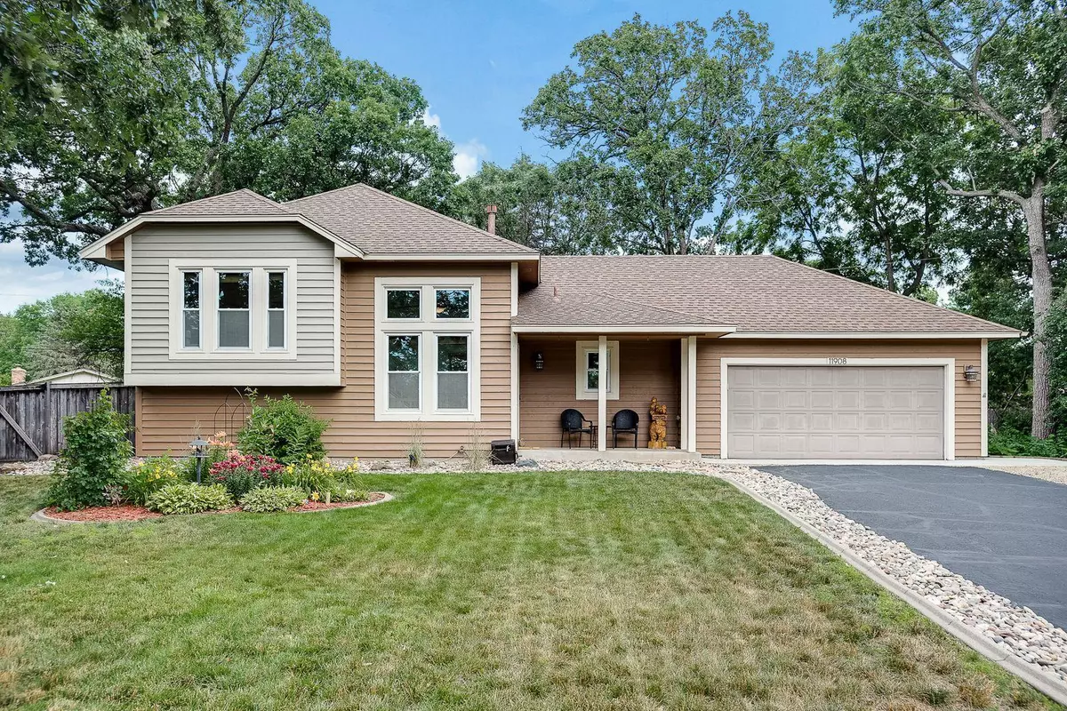 Champlin, MN 55316,11908 Porter CIR