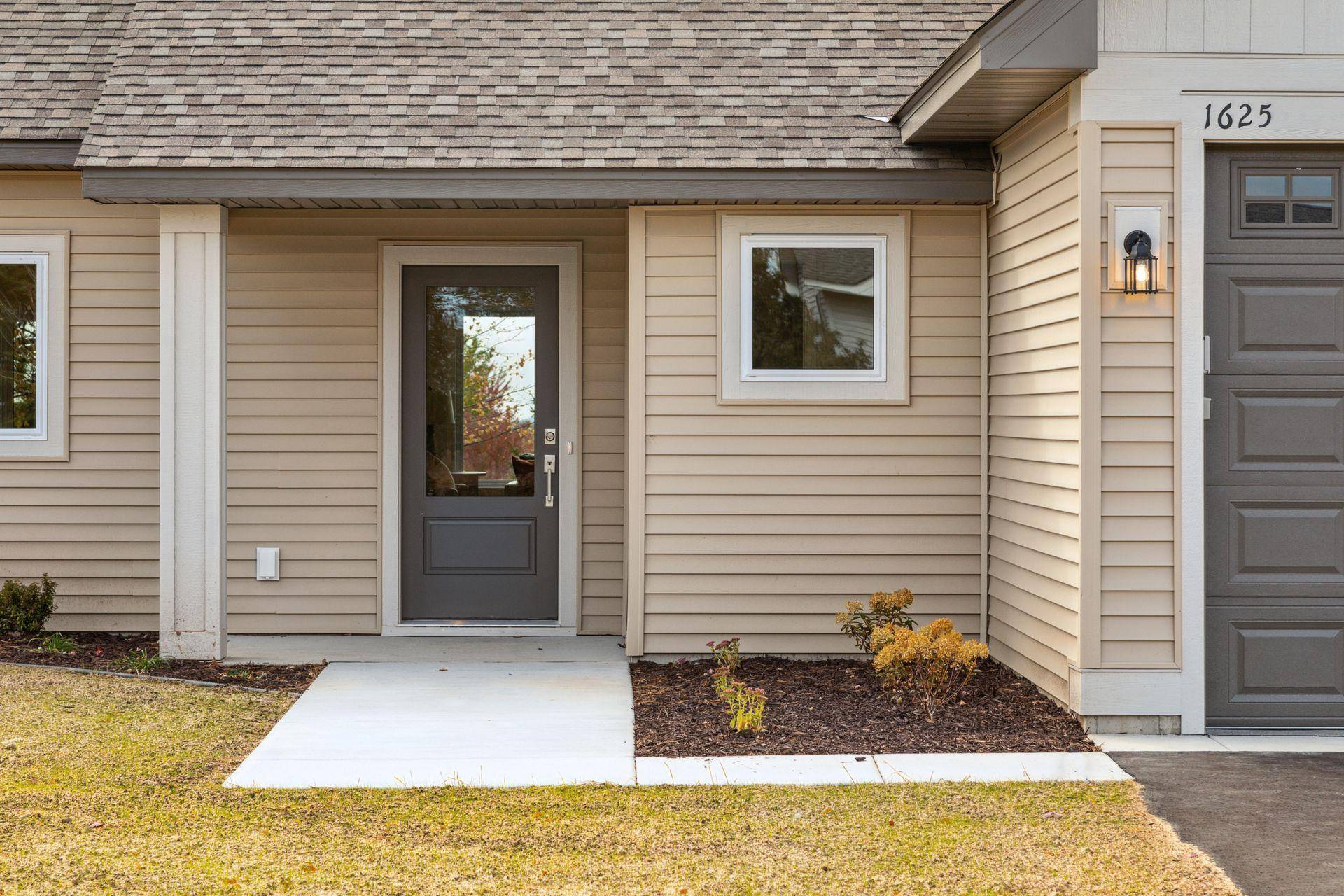 New Richmond, WI 54017,1625 Hallewood BLVD