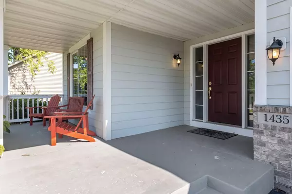 Chaska, MN 55318,1435 Sophia DR