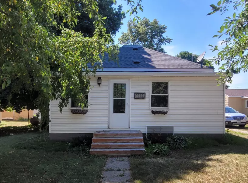 1111 Main ST, Edgerton, MN 56128