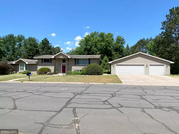 Mora, MN 55051,132 Westwood CIR