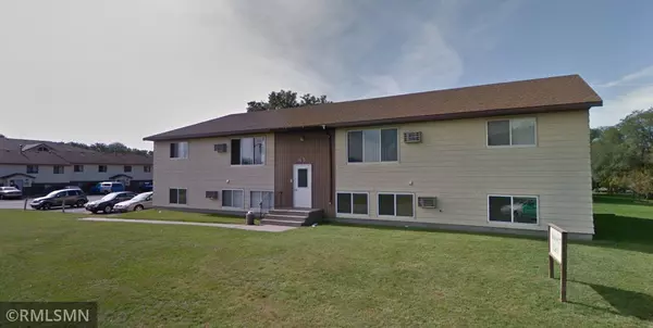 Saint Cloud, MN 56304,45 14th AVE NE