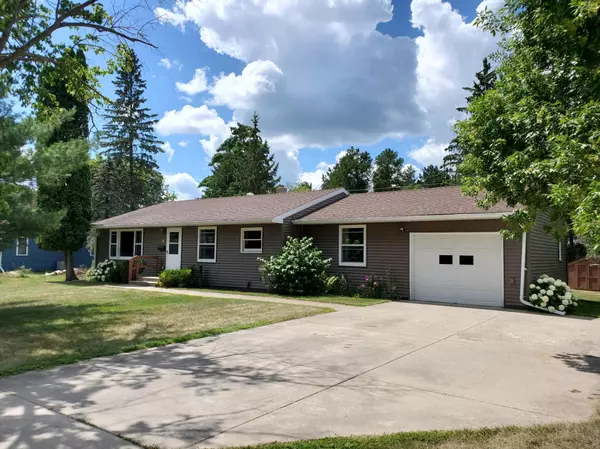 Park Rapids, MN 56470,817 Woodland AVE