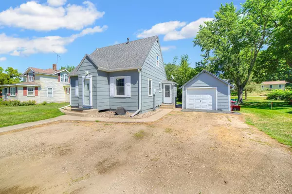 Le Sueur, MN 56058,705 S Main ST