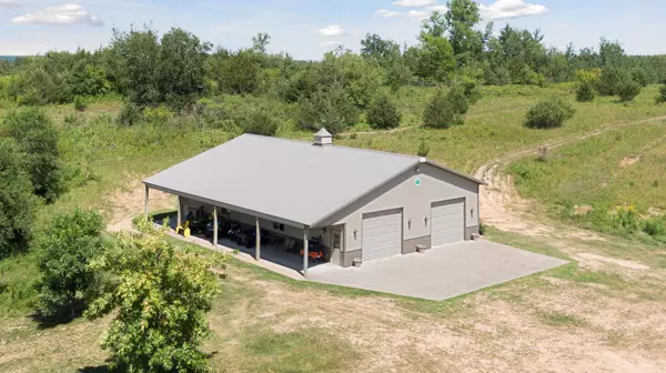 New Richmond, WI 54017,788 165th AVE