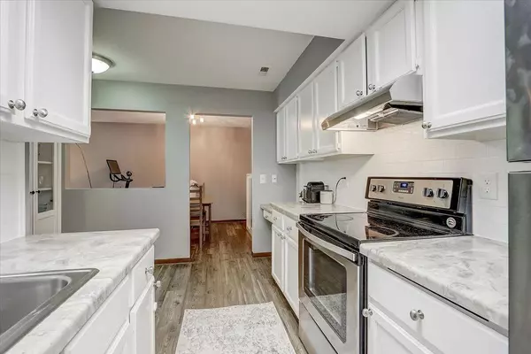 Saint Louis Park, MN 55426,3680 Independence AVE S #82