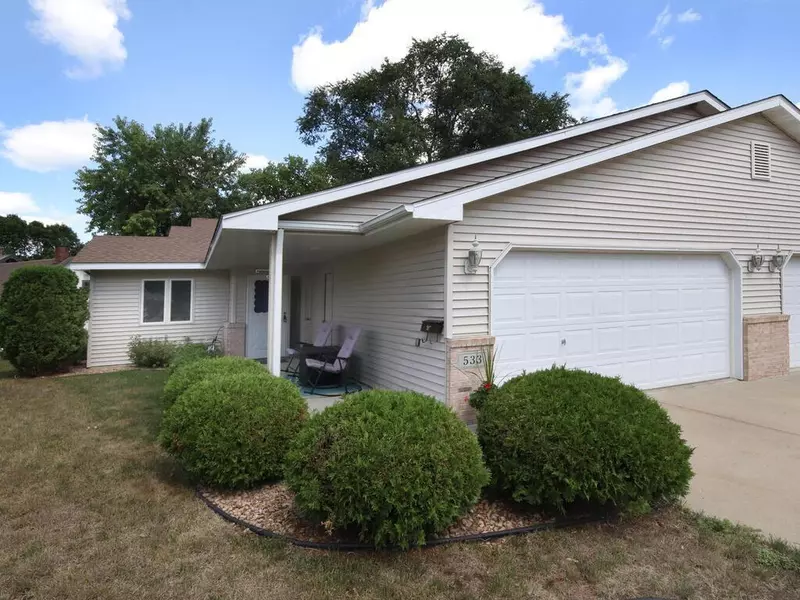 533 Wood CIR, Jordan, MN 55352