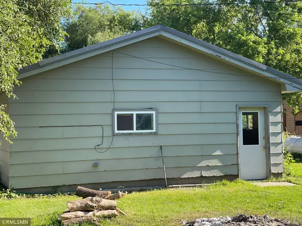 Remer, MN 56672,102 Birch ST NE