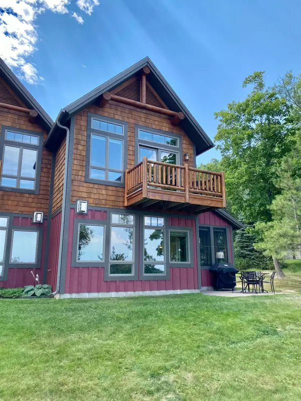 Walker, MN 56452,6952 Beach View LN NW #200-5
