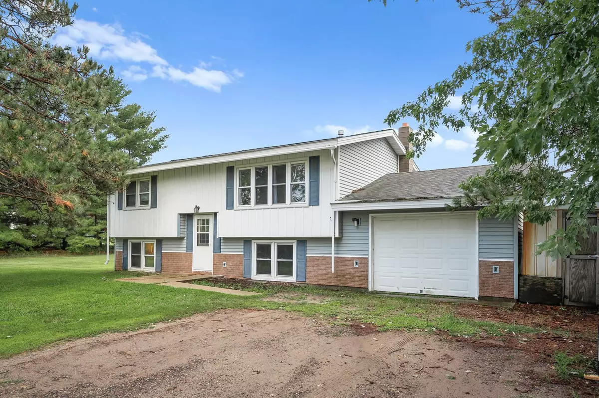 Isanti, MN 55040,492 County Road 5 NW