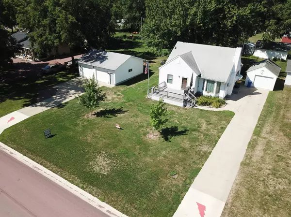 1056 1st AVE, Westbrook, MN 56183