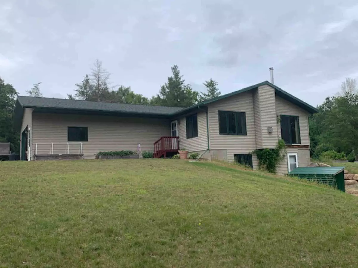 Menahga, MN 56464,35352 219th AVE