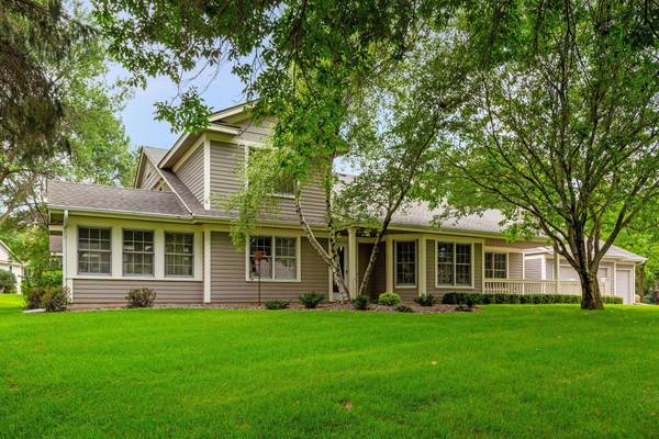 3420 Ivy CT,  Eagan,  MN 55123