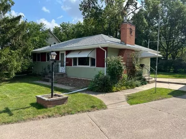 2426 7th AVE E, North Saint Paul, MN 55109