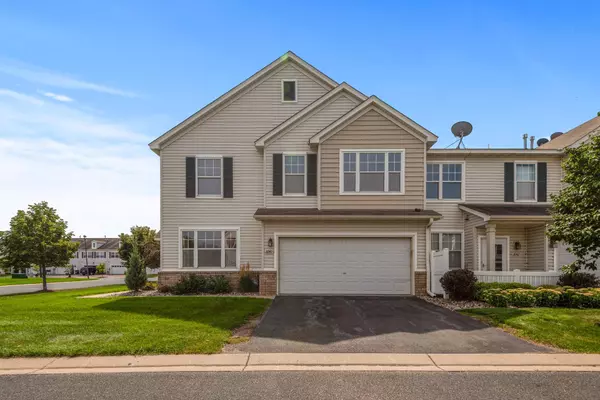 1640 Liberty CIR, Shakopee, MN 55379