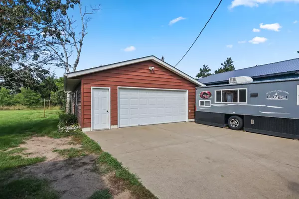 Saint Cloud, MN 56301,3867 County Road 74