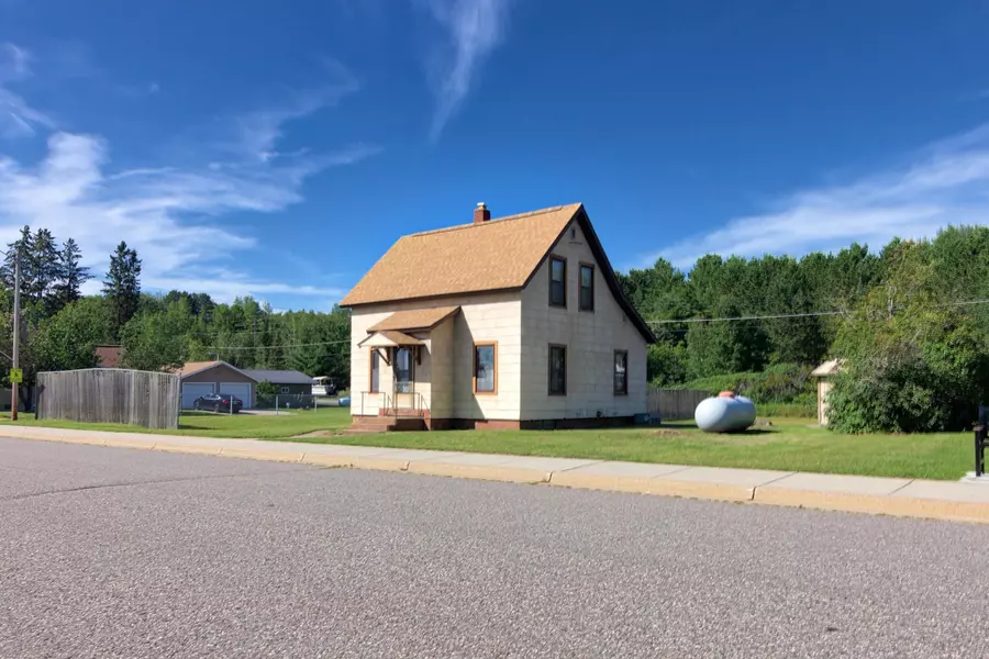 23 Jasper ST, Soudan, MN 55782