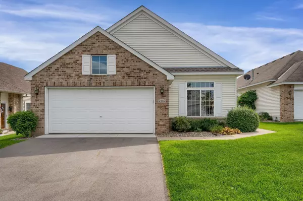 2482 Prairie Oak TRL, Woodbury, MN 55125