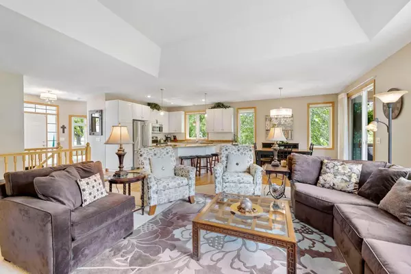 Lakeville, MN 55044,16643 Iredale PATH