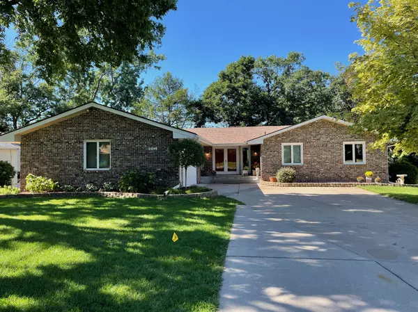 Circle Pines, MN 55014,36 W Golden Lake RD