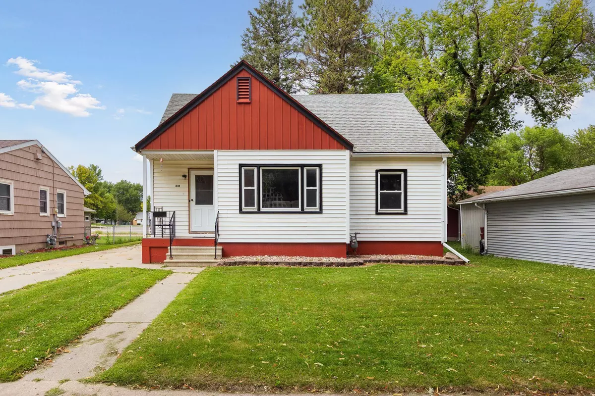 Worthington, MN 56187,331 W 11th AVE