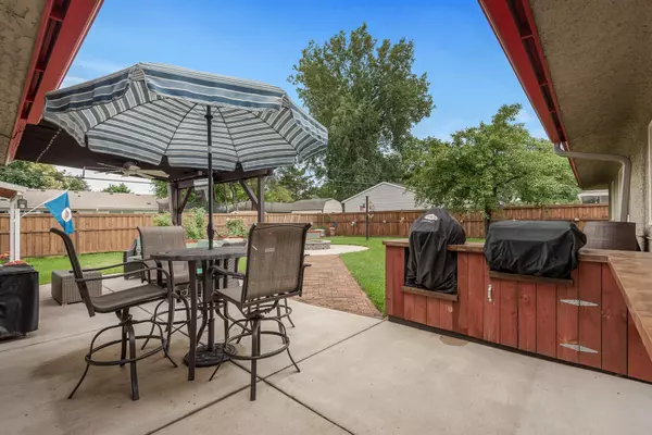 Spring Lake Park, MN 55432,7912 6th ST NE