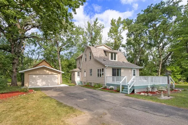 7805 Woodland TRL, Greenfield, MN 55373