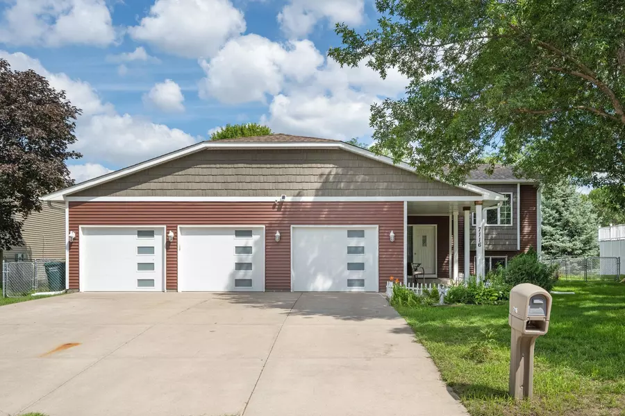 7116 90th TRL N, Brooklyn Park, MN 55445