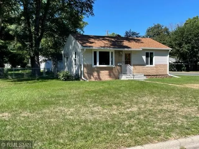 Bloomington, MN 55420,8200 Clinton AVE S