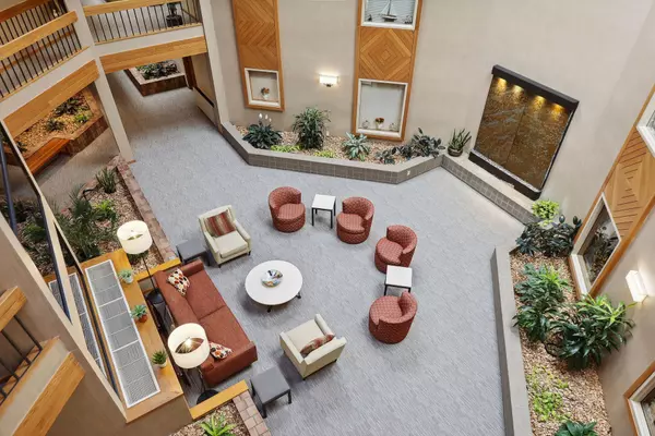 Minnetonka, MN 55345,14601 Atrium WAY #310