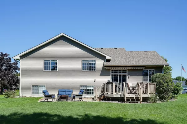 Lino Lakes, MN 55014,552 Myrtle LN