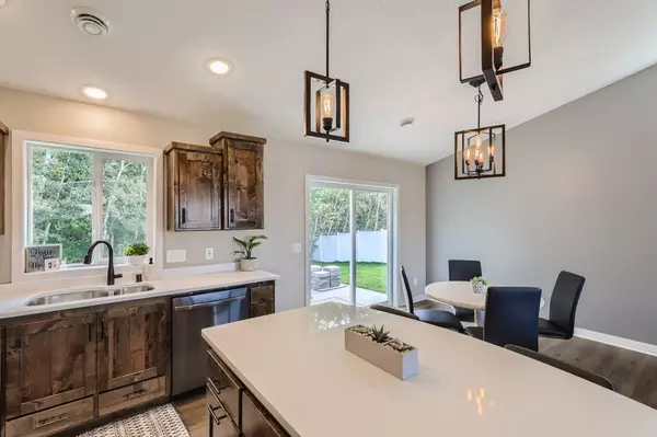 North Branch, MN 55056,38405 Hunters Ridge TRL