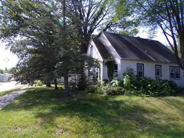 111 Birch ST N, Onamia, MN 56359