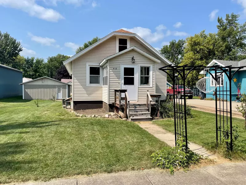 418 Main ST, Round Lake, MN 56167