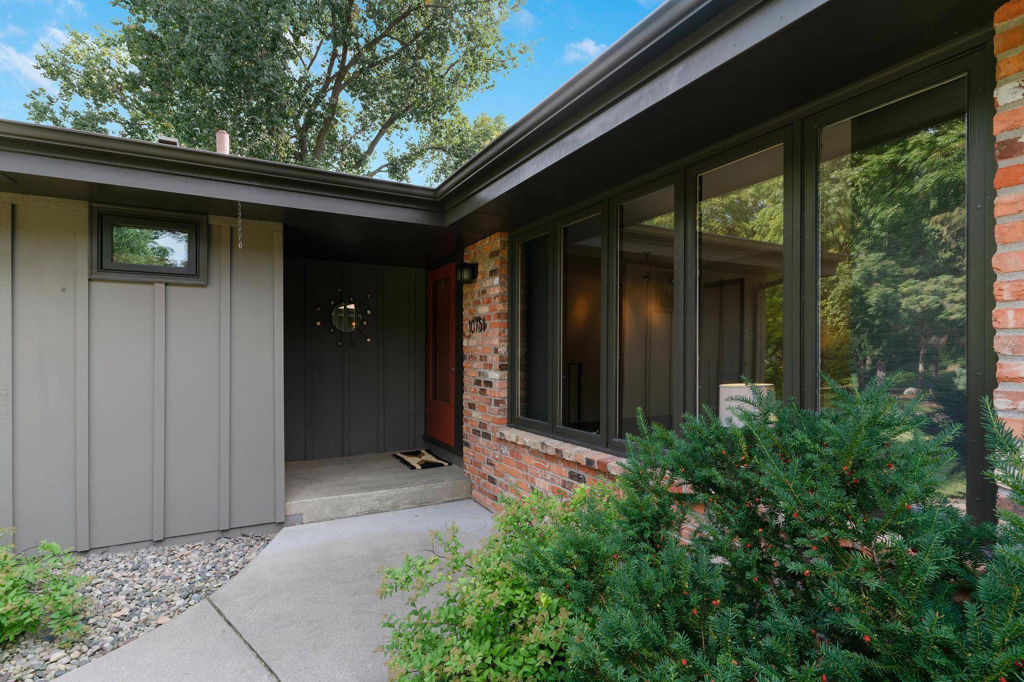 Bloomington, MN 55431,10751 Morgan CIR S