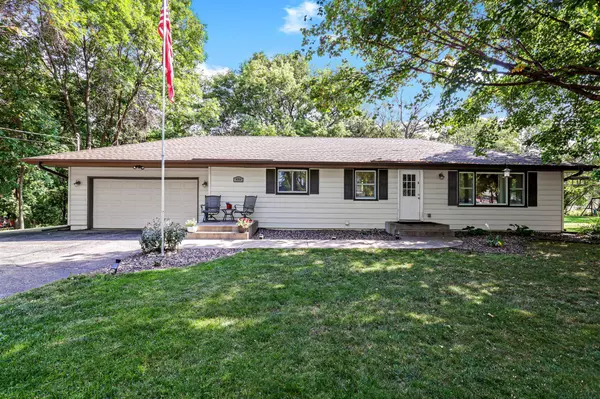 16769 Creekside CIR SE, Prior Lake, MN 55372