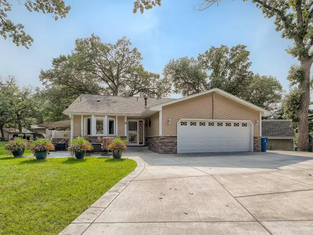 Circle Pines, MN 55014,8 Shepherd CT