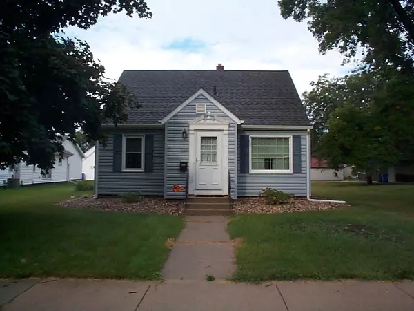 507 3rd AVE, Madison, MN 56256