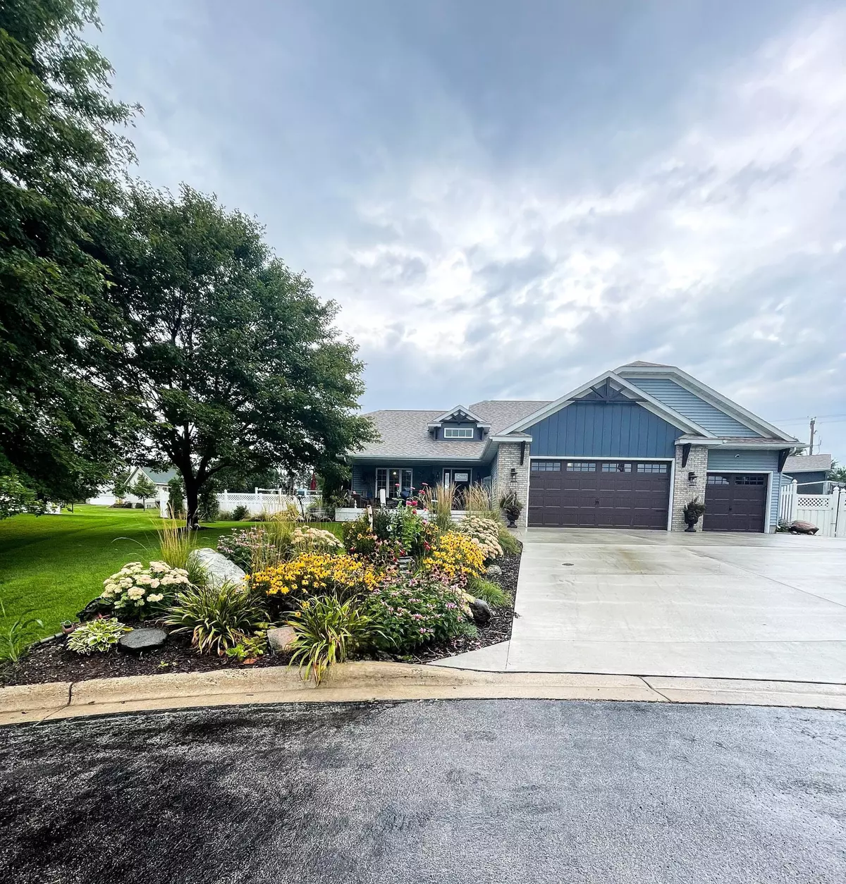 Sauk Rapids, MN 56379,939 Oakcrest CT