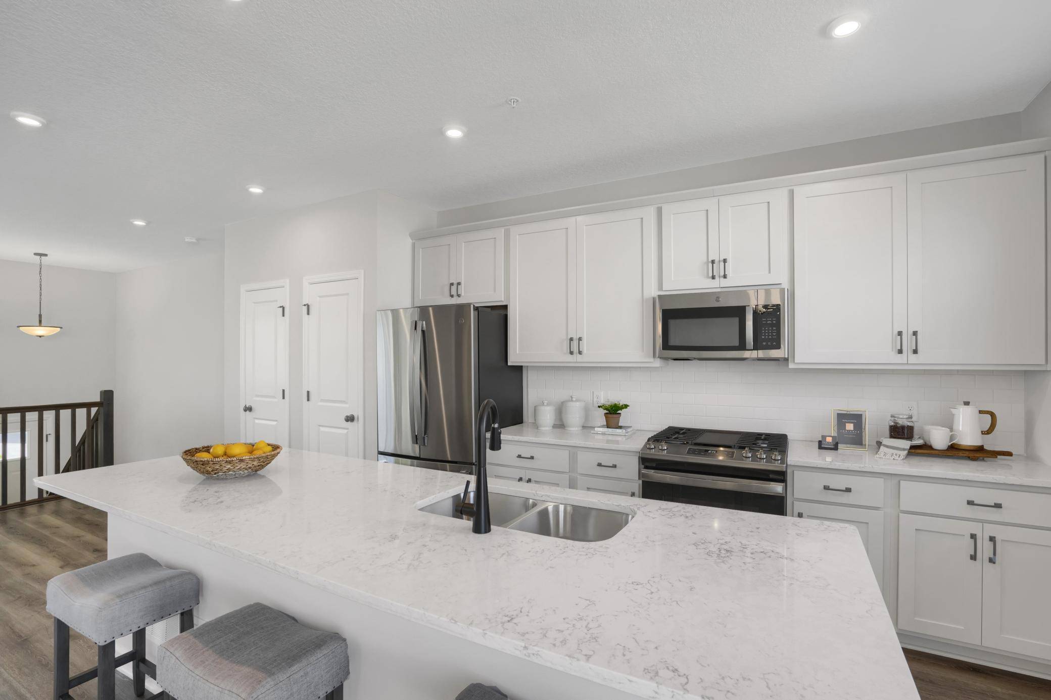 Inver Grove Heights, MN 55076,7641 Carla PATH
