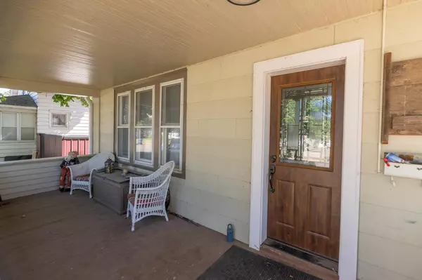 Winona, MN 55987,1165 W 4th ST