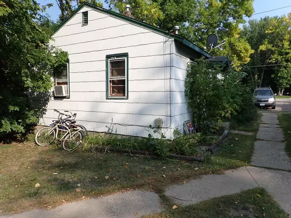 Spring Park, MN 55384,3950 Sunset DR