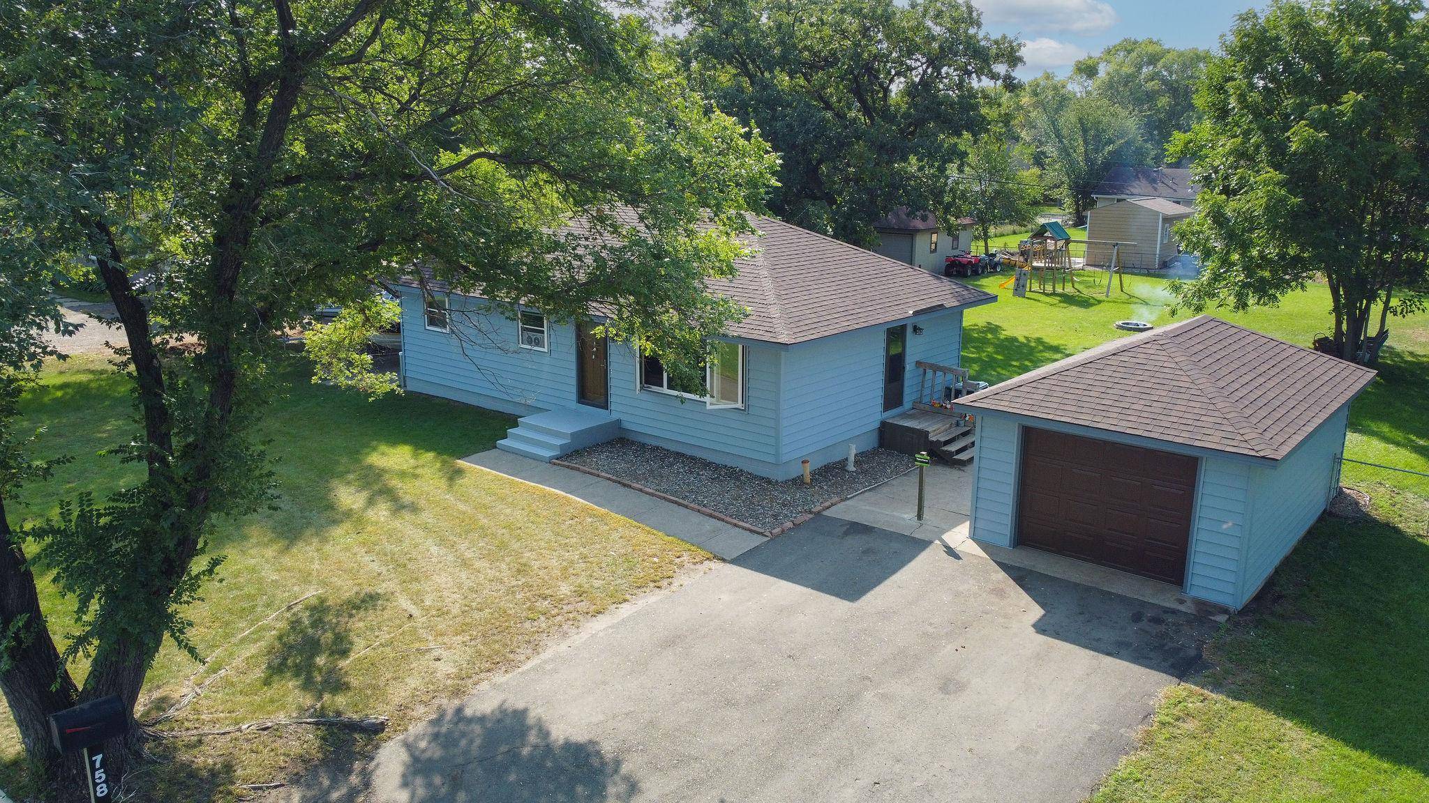 Anoka, MN 55303,758 41st AVE